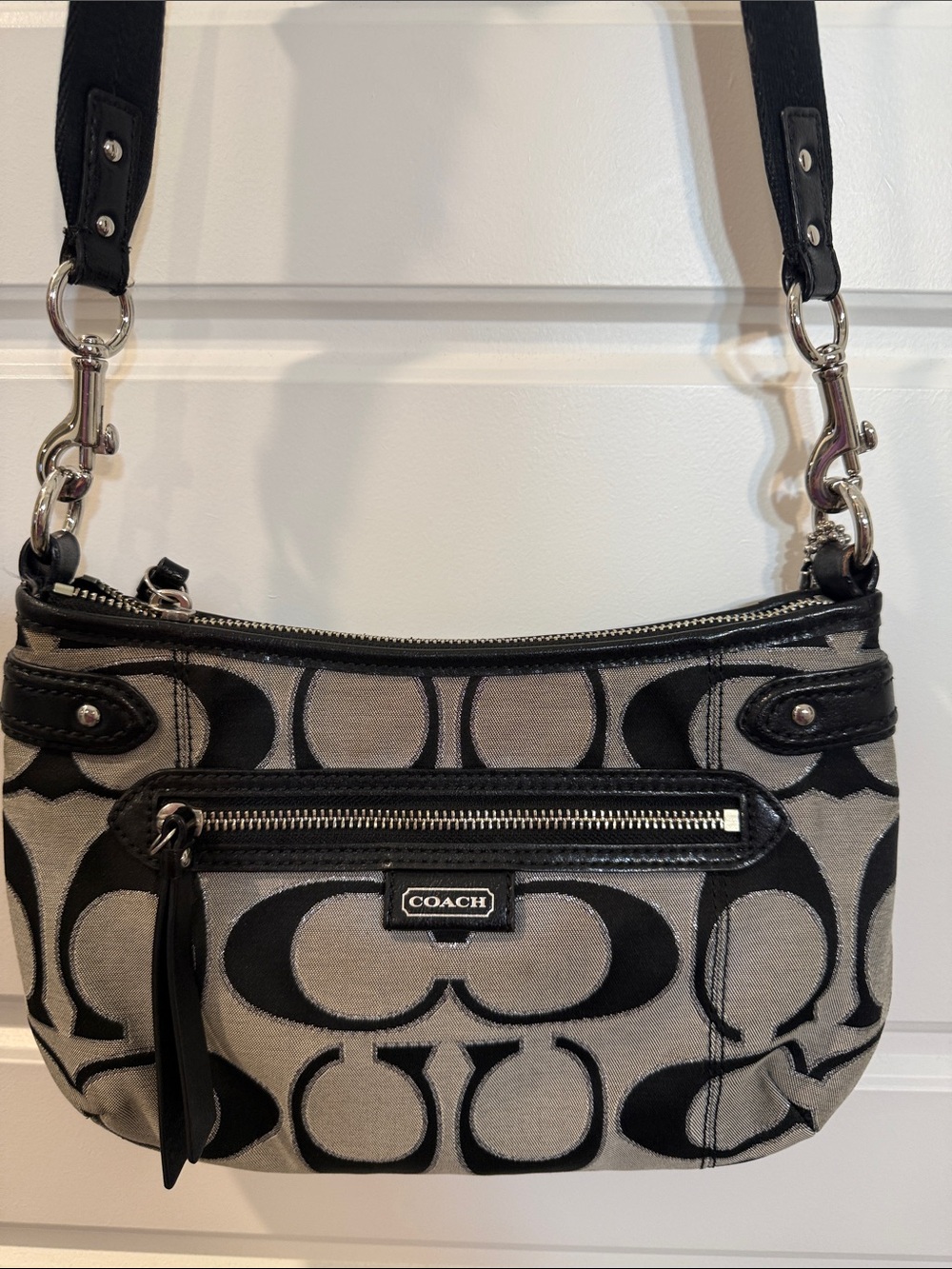 Coach signature crossbody in grey and black and silver